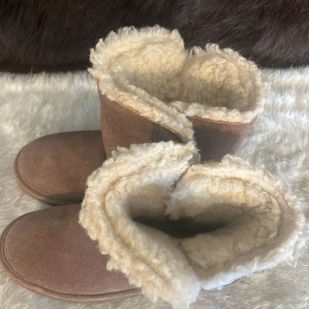 BearPaw nice tan